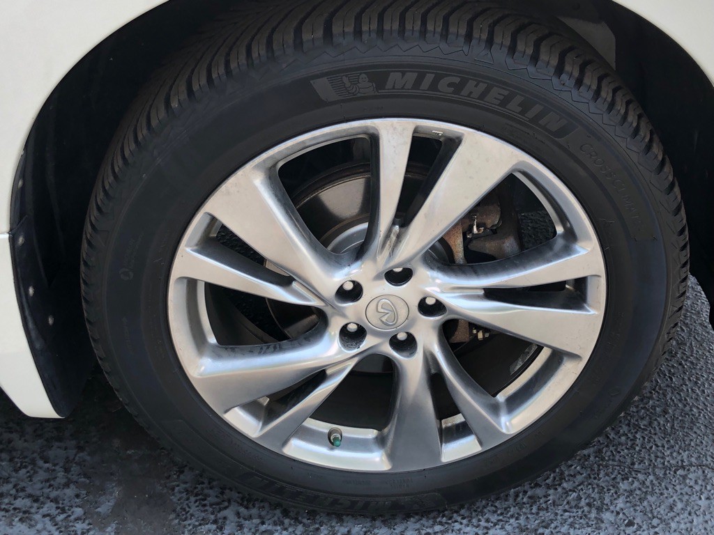2013 INFINITI JX35 Image 12