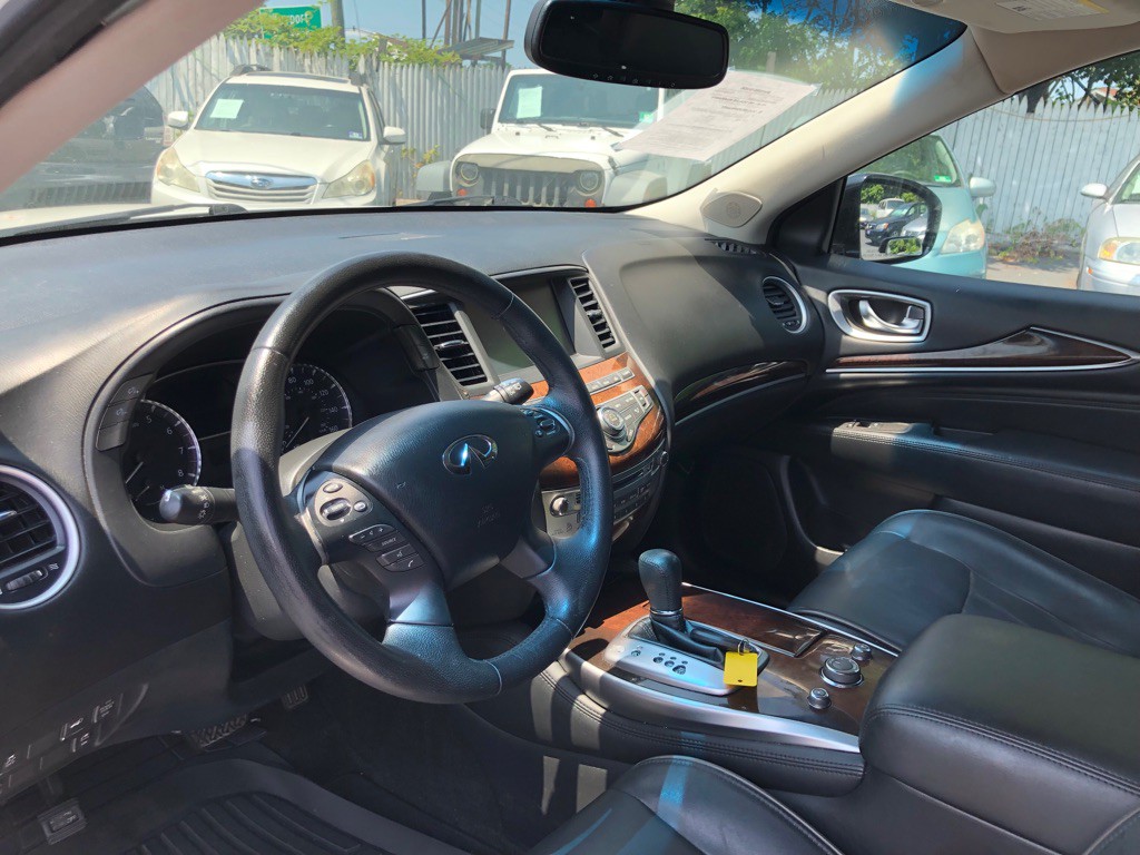 2013 INFINITI JX35 Image 16