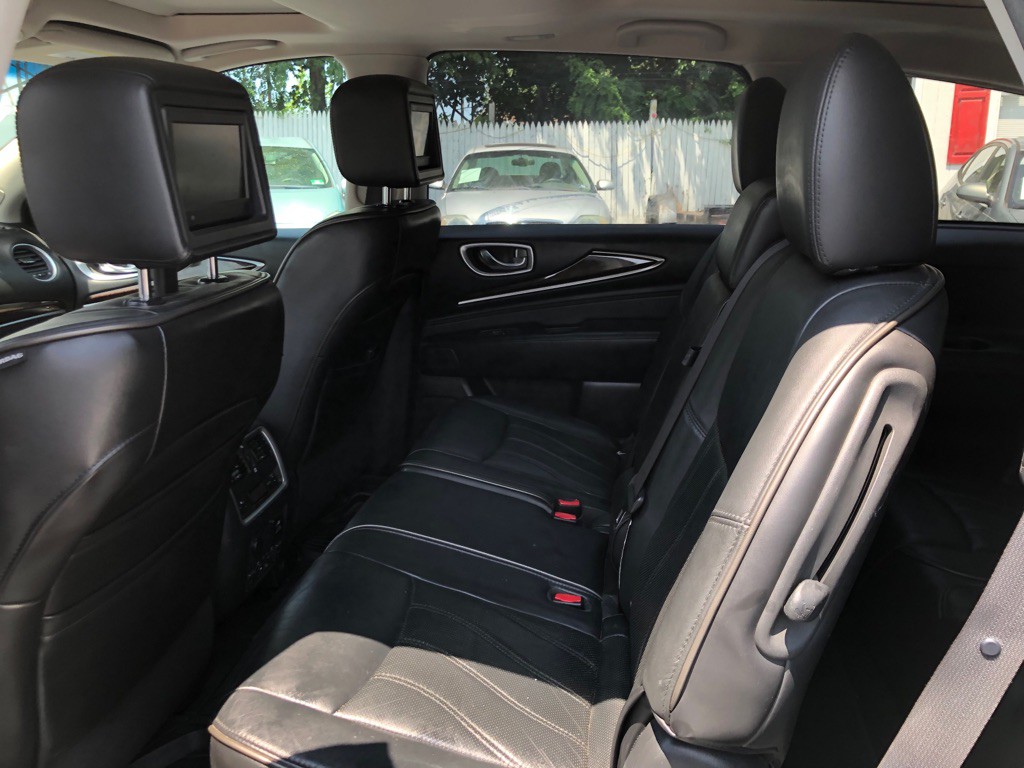 2013 INFINITI JX35 Image 18