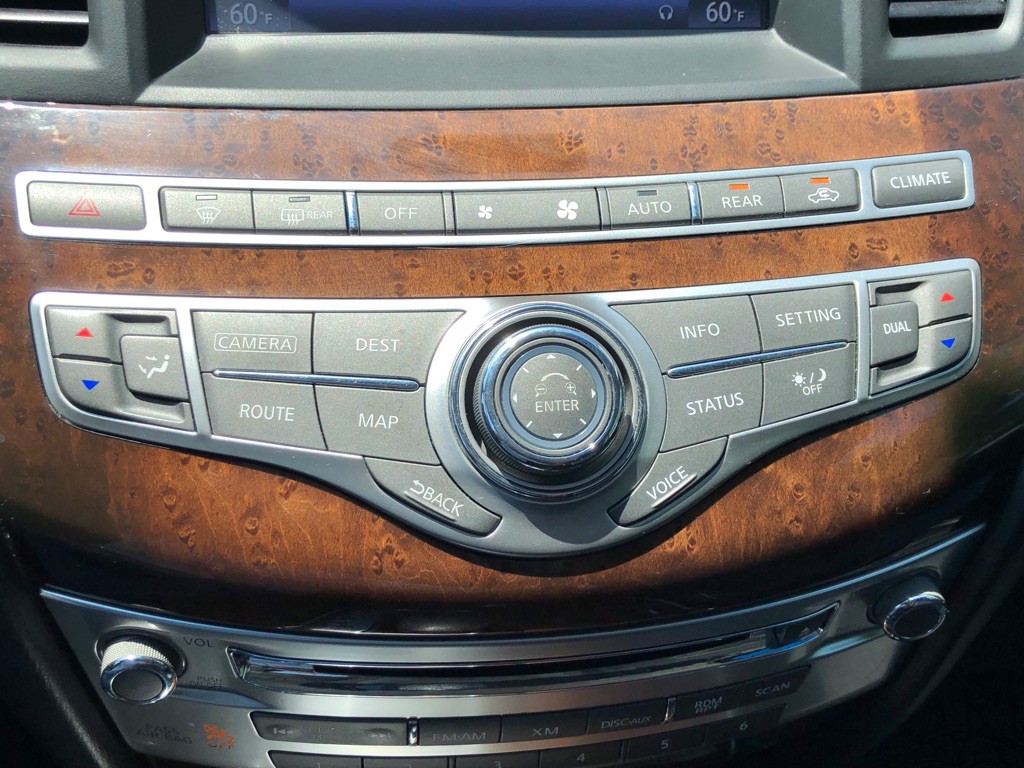 2013 INFINITI JX35 Image 42