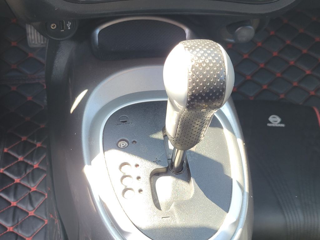 2014 Nissan Juke Image 25