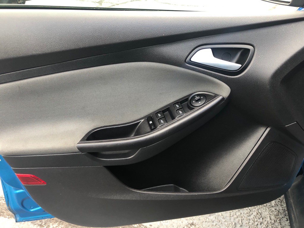 2014 Ford Focus Image 18