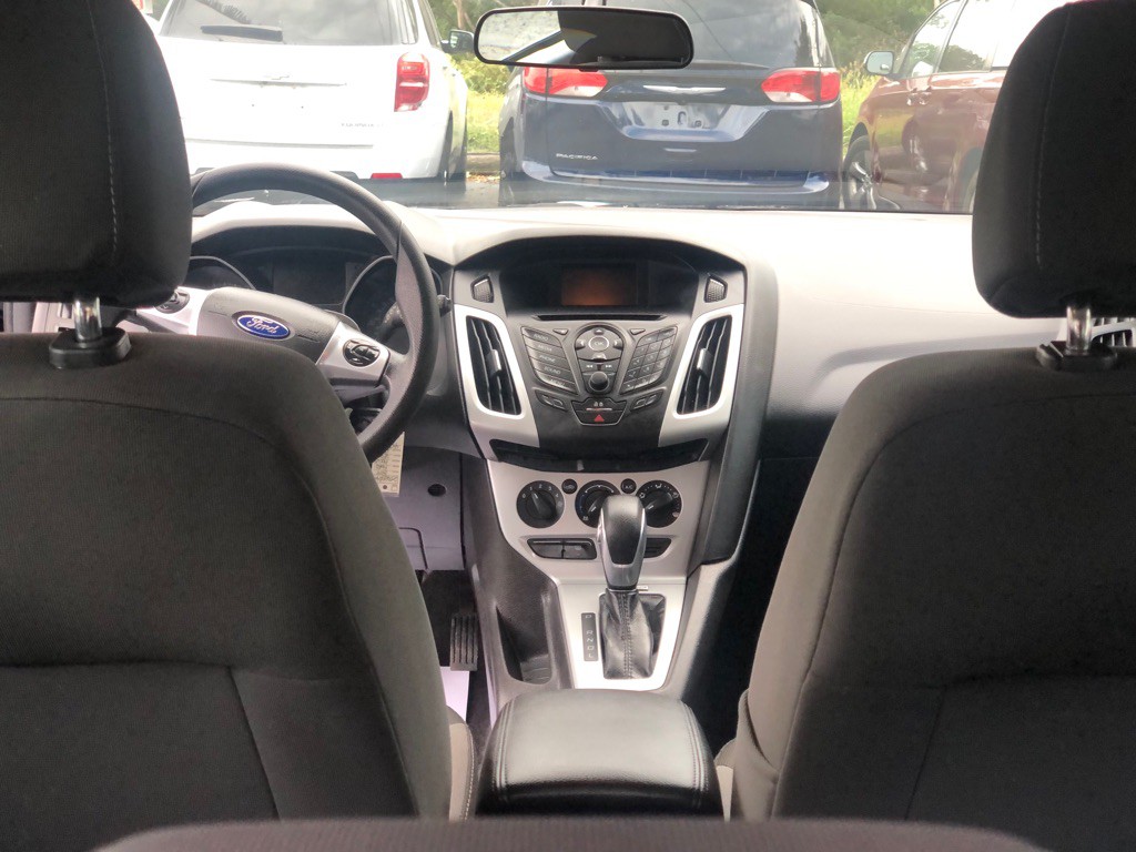 2014 Ford Focus Image 26