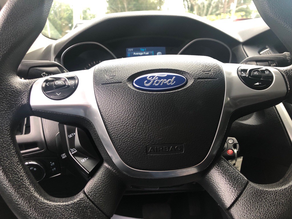 2014 Ford Focus Image 31