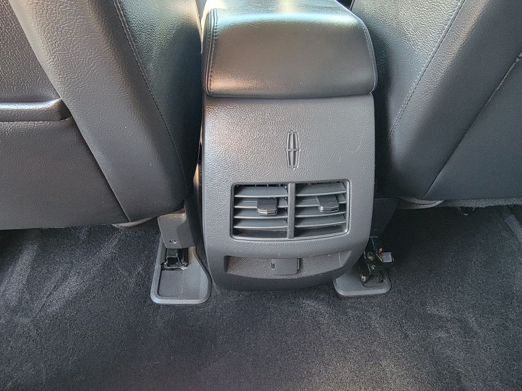 2014 Lincoln MKX Image 20