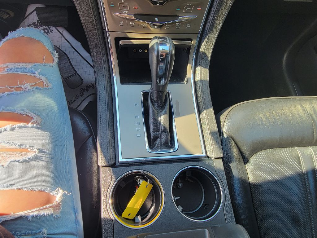 2014 Lincoln MKX Image 28