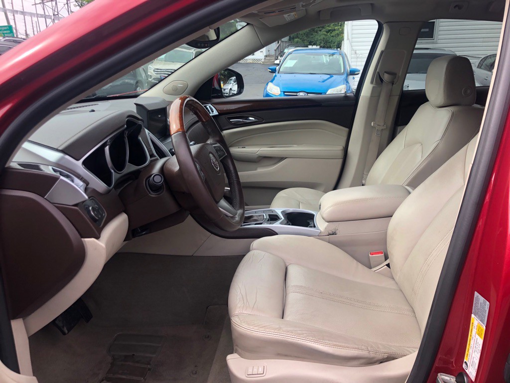 2010 Cadillac SRX Image 11