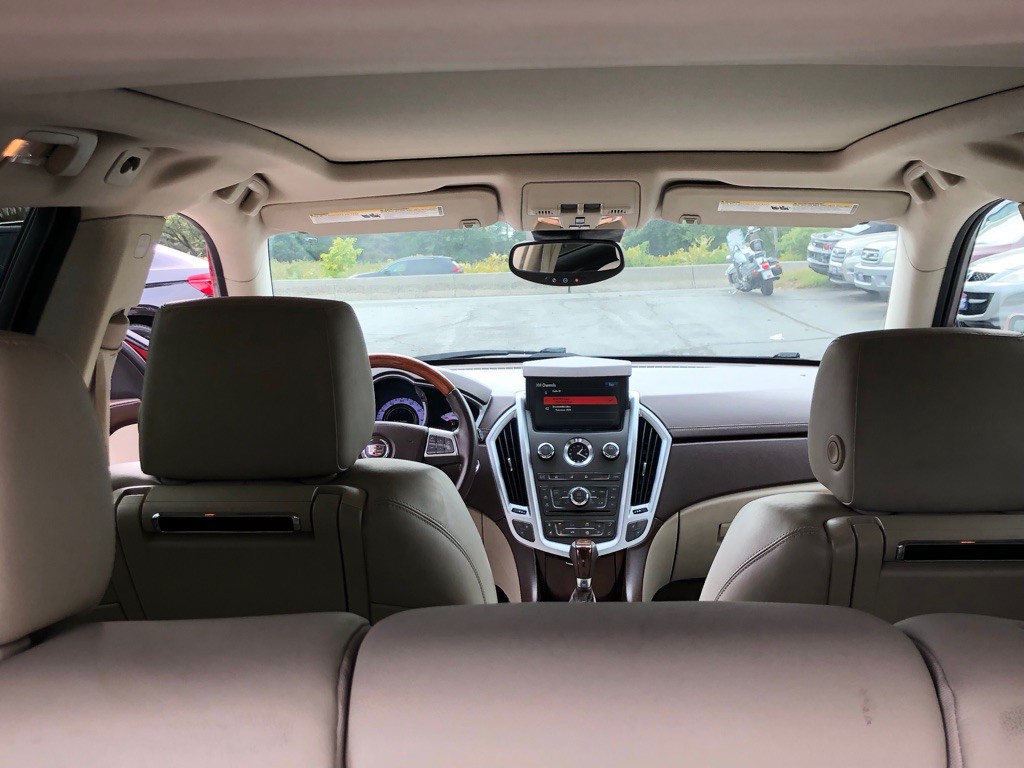 2010 Cadillac SRX Image 26