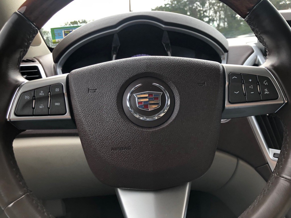 2010 Cadillac SRX Image 34
