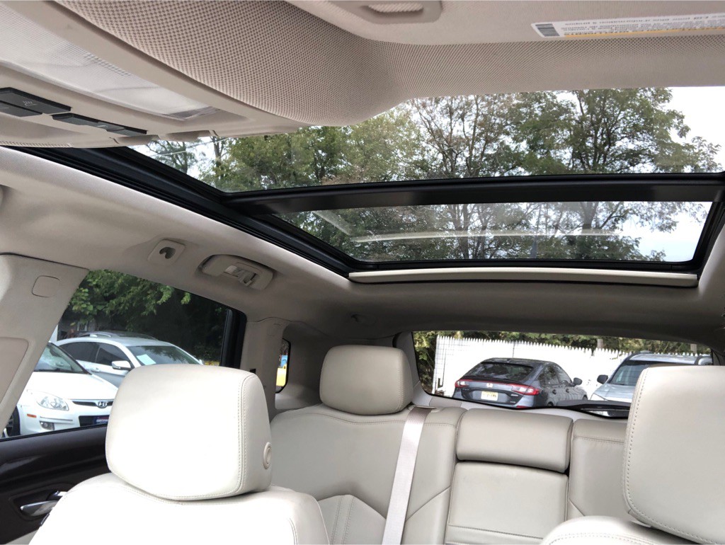 2010 Cadillac SRX Image 35