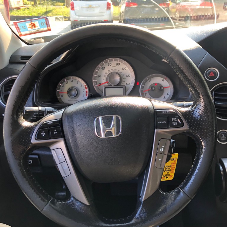 2015 Honda Pilot Image 32