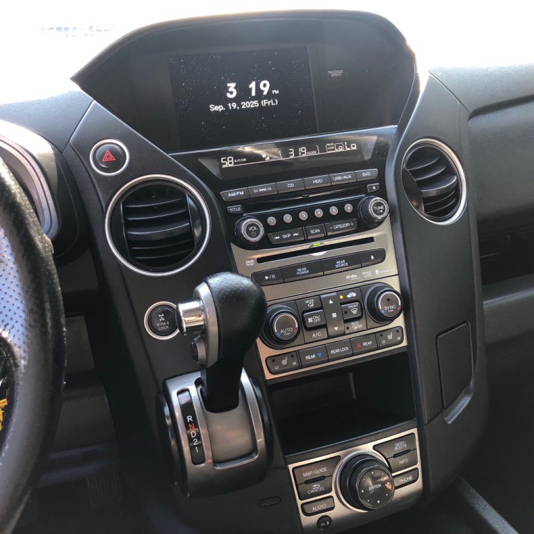 2015 Honda Pilot Image 33