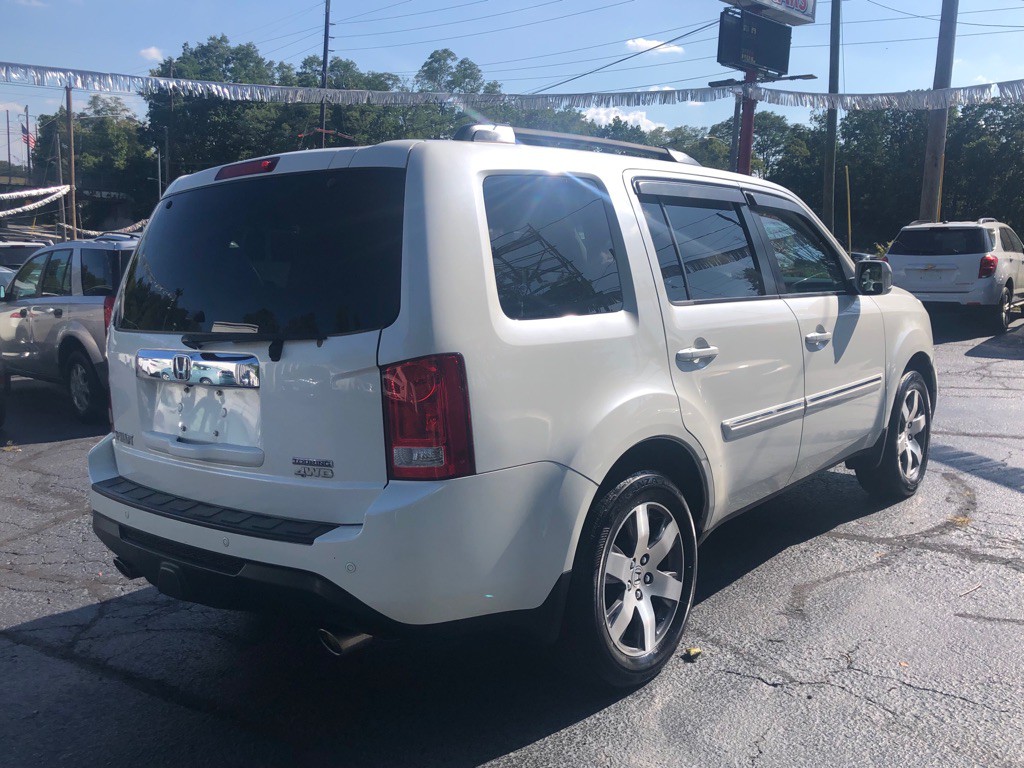 2015 Honda Pilot Image 2
