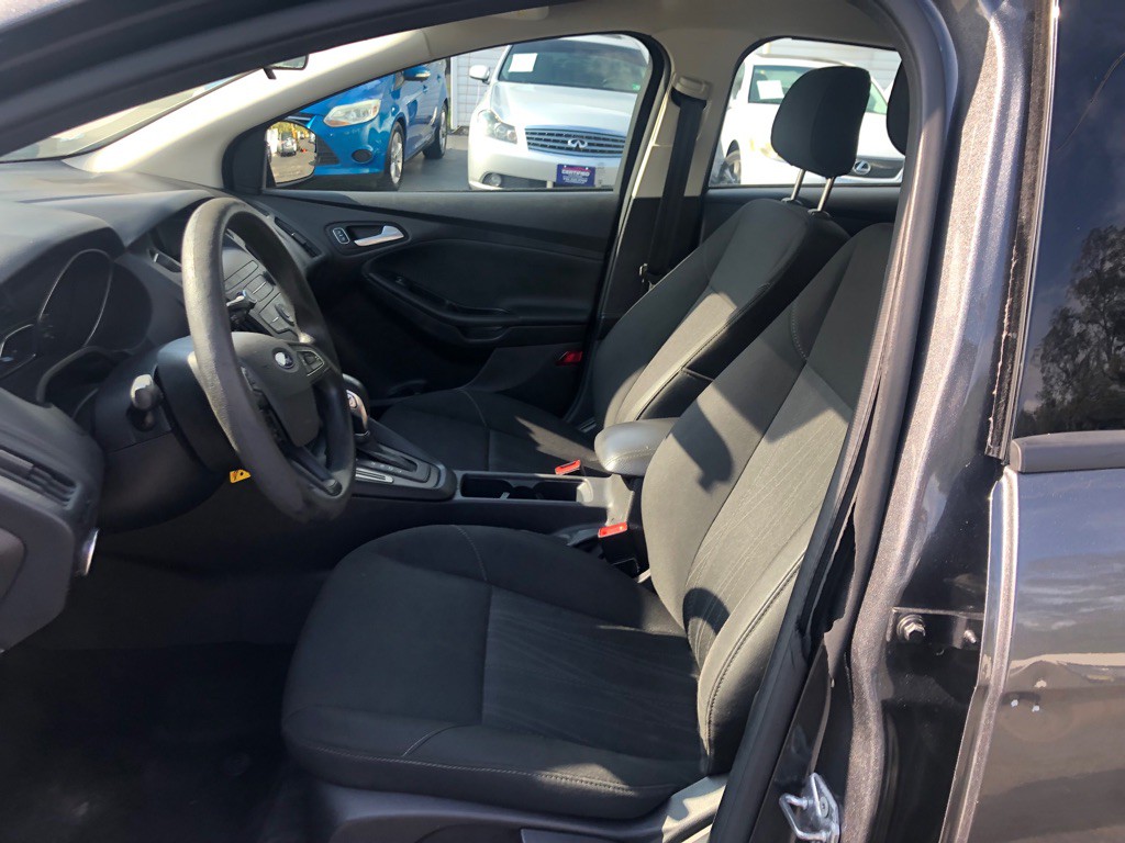 2018 Ford Focus Image 9