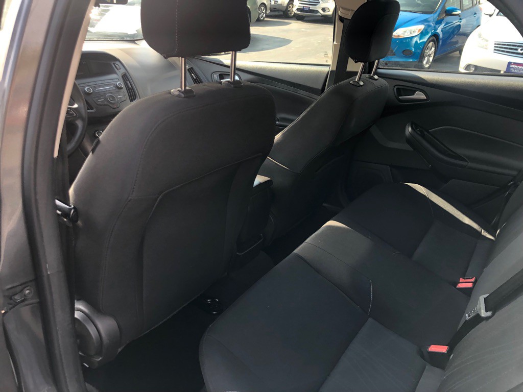 2018 Ford Focus Image 17