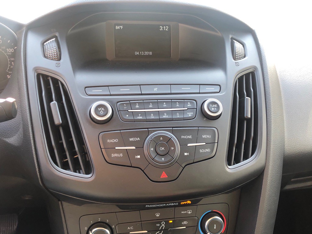 2018 Ford Focus Image 19