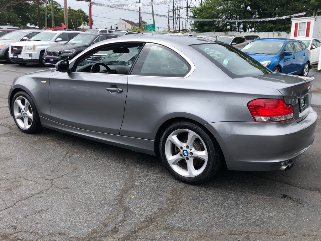 2011 BMW 1 Series Image 3