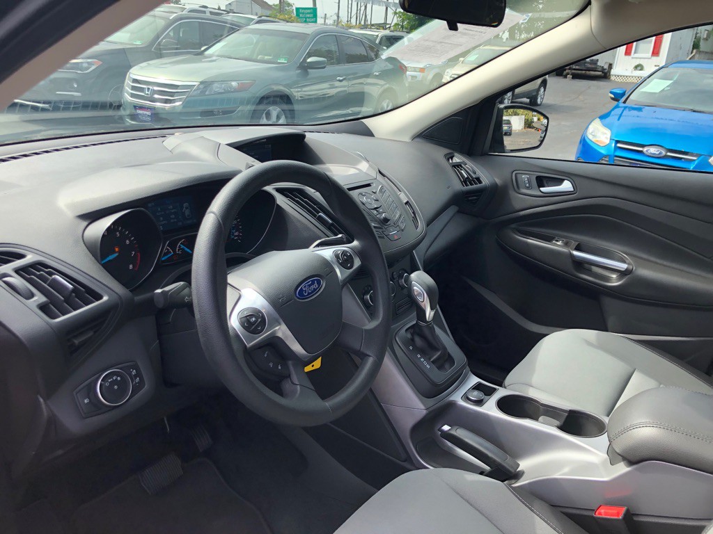 2015 Ford Escape Image 16