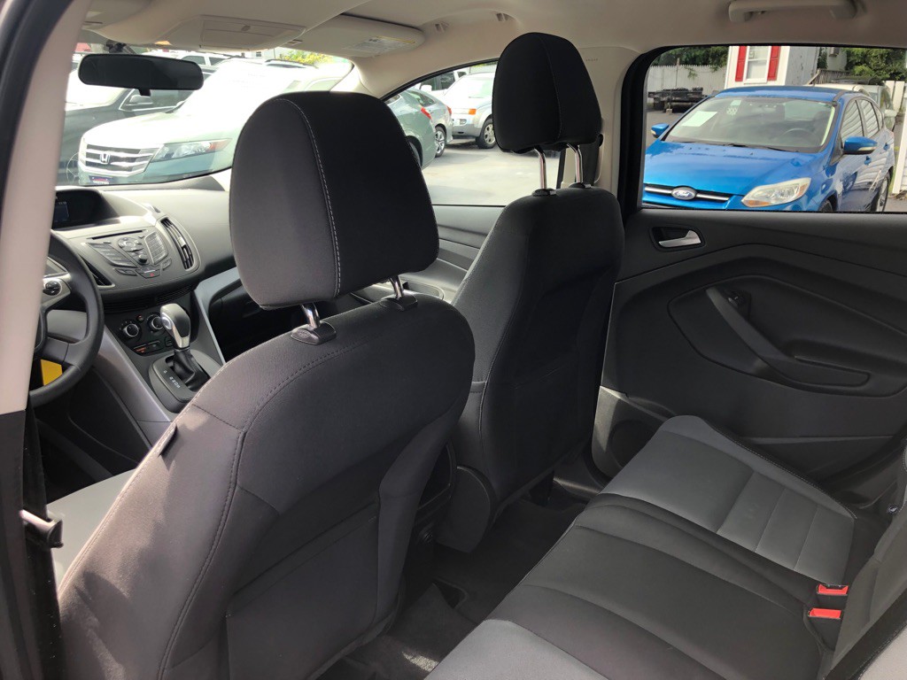 2015 Ford Escape Image 21