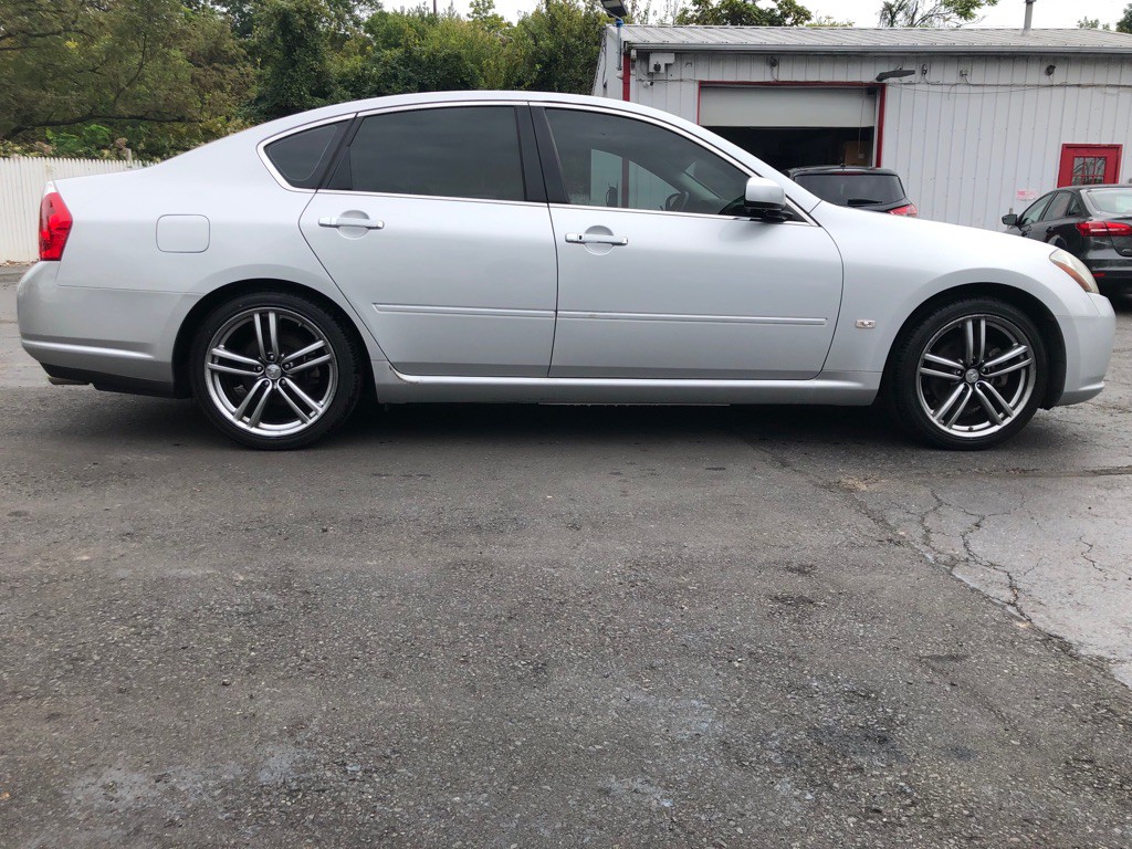 2006 INFINITI M35 Image 7