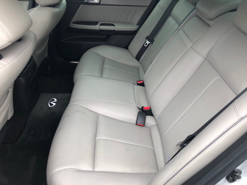 2006 INFINITI M35 Image 24