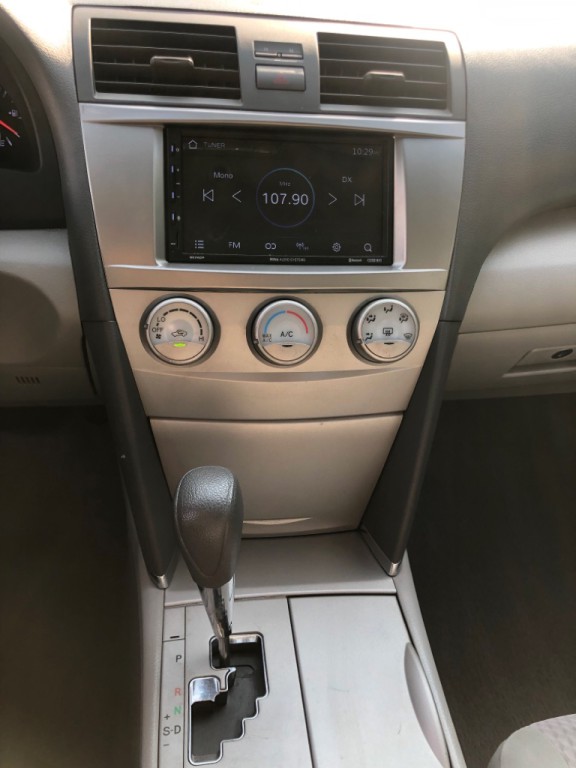 2010 Toyota Camry Image 25