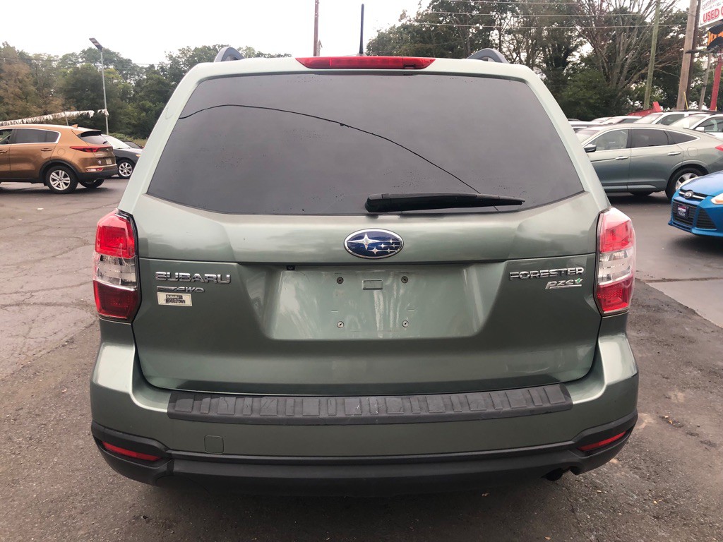 2015 Subaru Forester Image 5