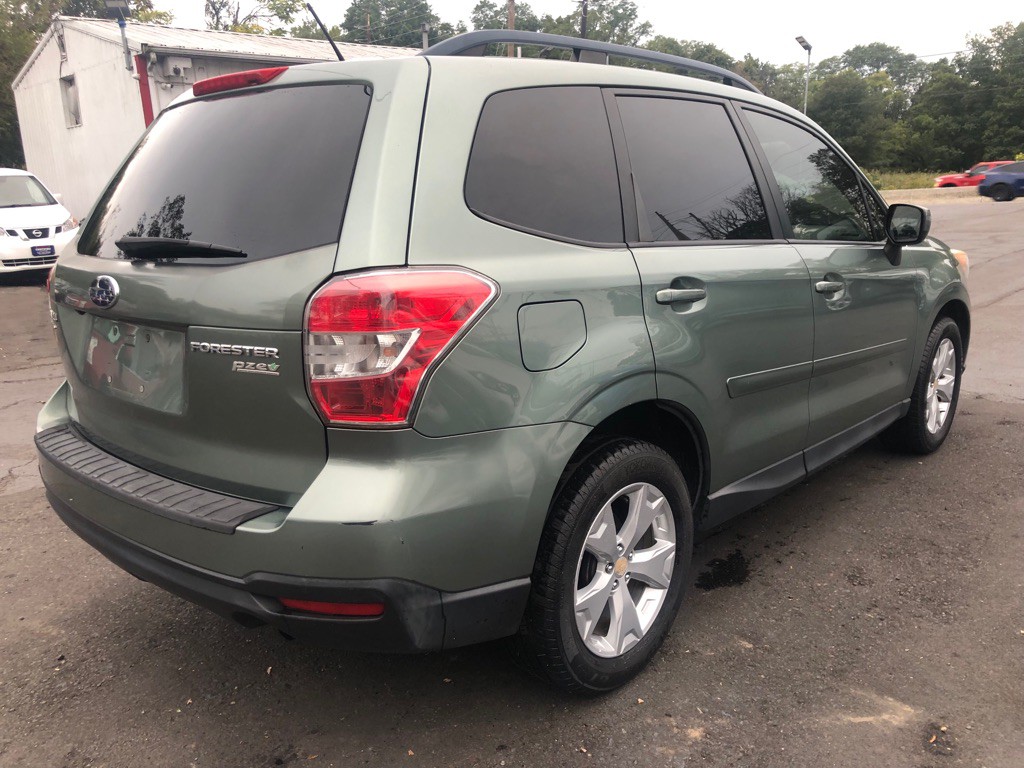 2015 Subaru Forester Image 6