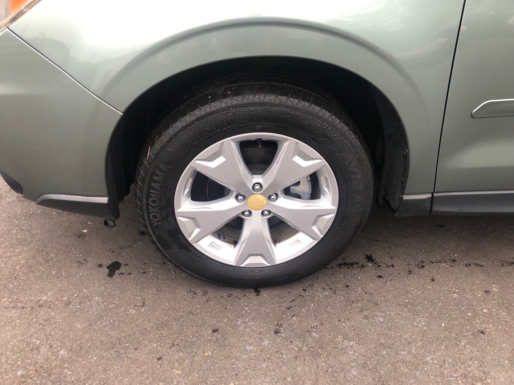 2015 Subaru Forester Image 12
