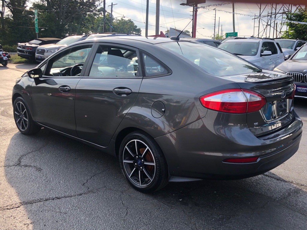 2016 Ford Fiesta Image 7