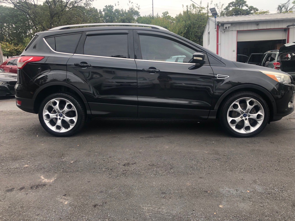 2015 Ford Escape Image 2