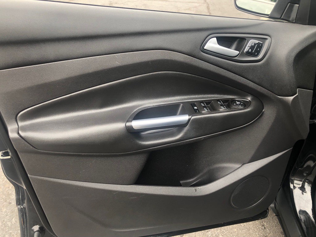 2015 Ford Escape Image 18