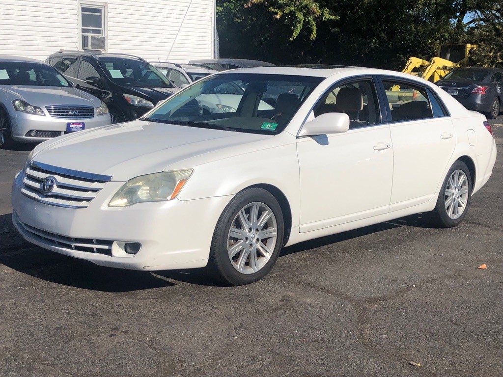 2006 Toyota Avalon Image 2