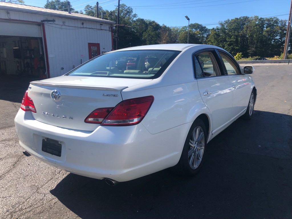 2006 Toyota Avalon Image 6