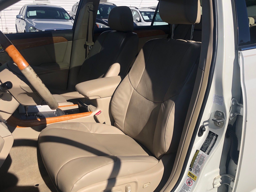 2006 Toyota Avalon Image 12