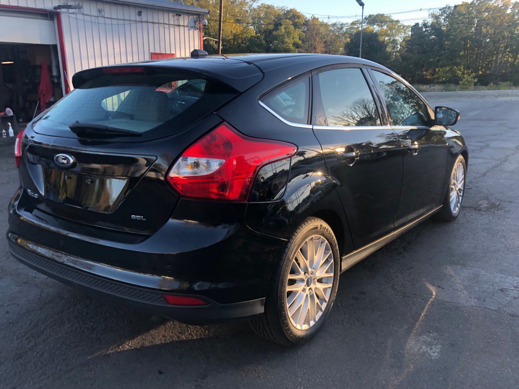 2012 Ford Focus Image 5