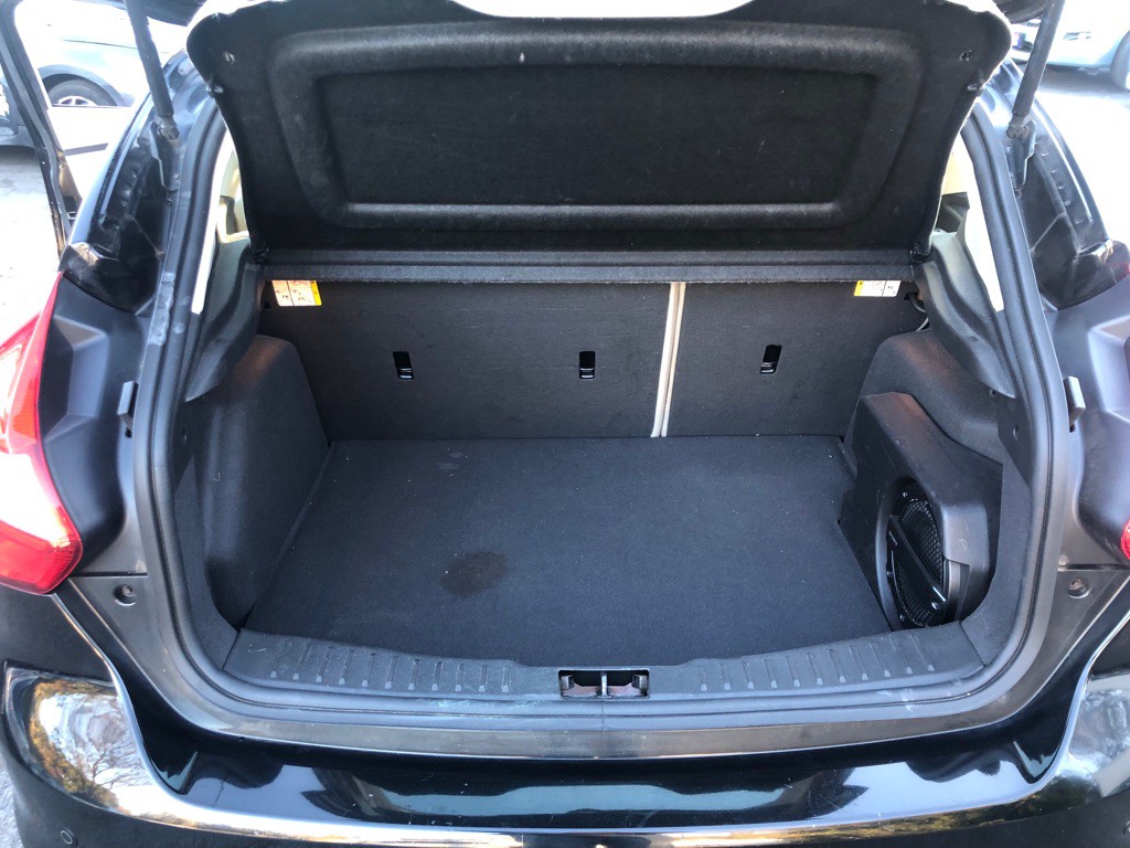 2012 Ford Focus Image 24