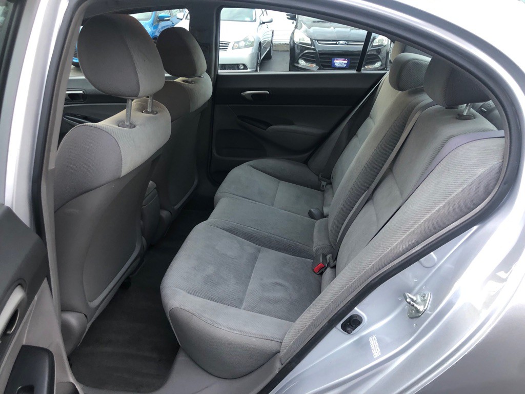 2011 Honda Civic Image 16