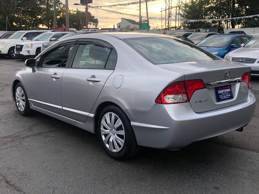 2011 Honda Civic Image 4