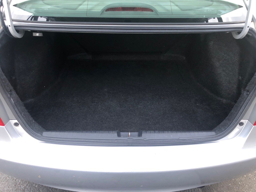 2011 Honda Civic Image 21