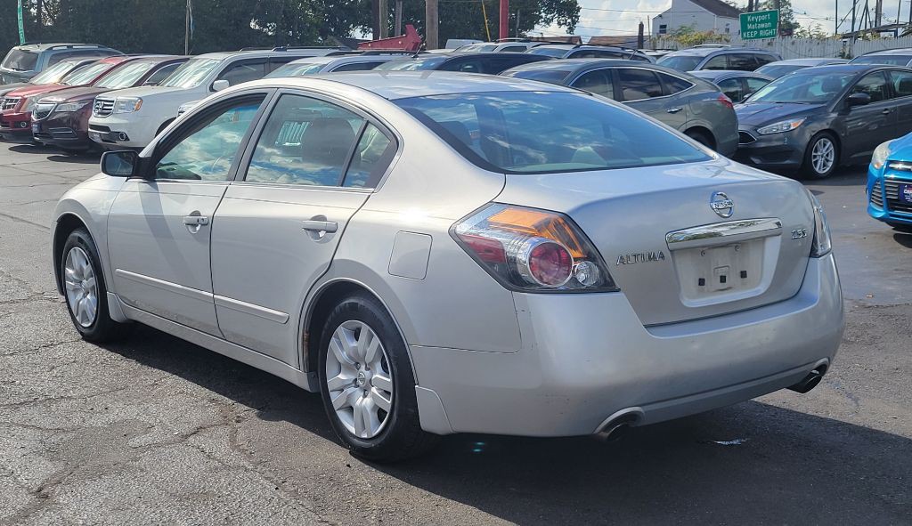 2009 Nissan Altima Image 3