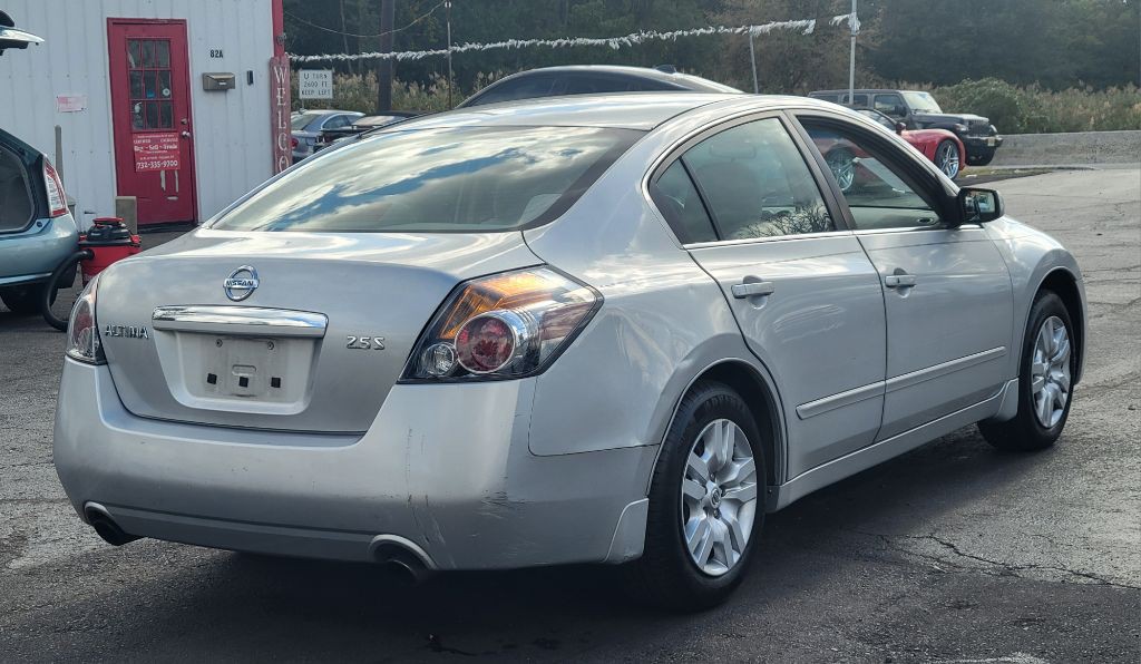 2009 Nissan Altima Image 5