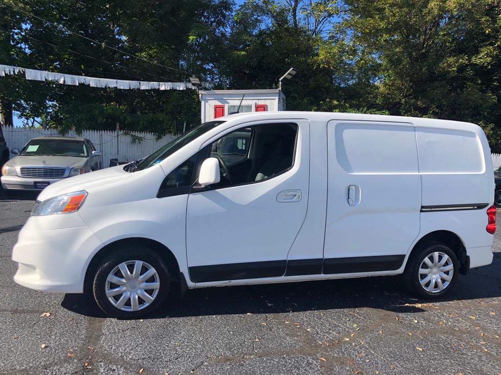 2013 Nissan NV200 Image 3