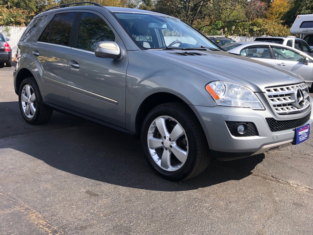 2010 Mercedes-Benz M-Class Image 7