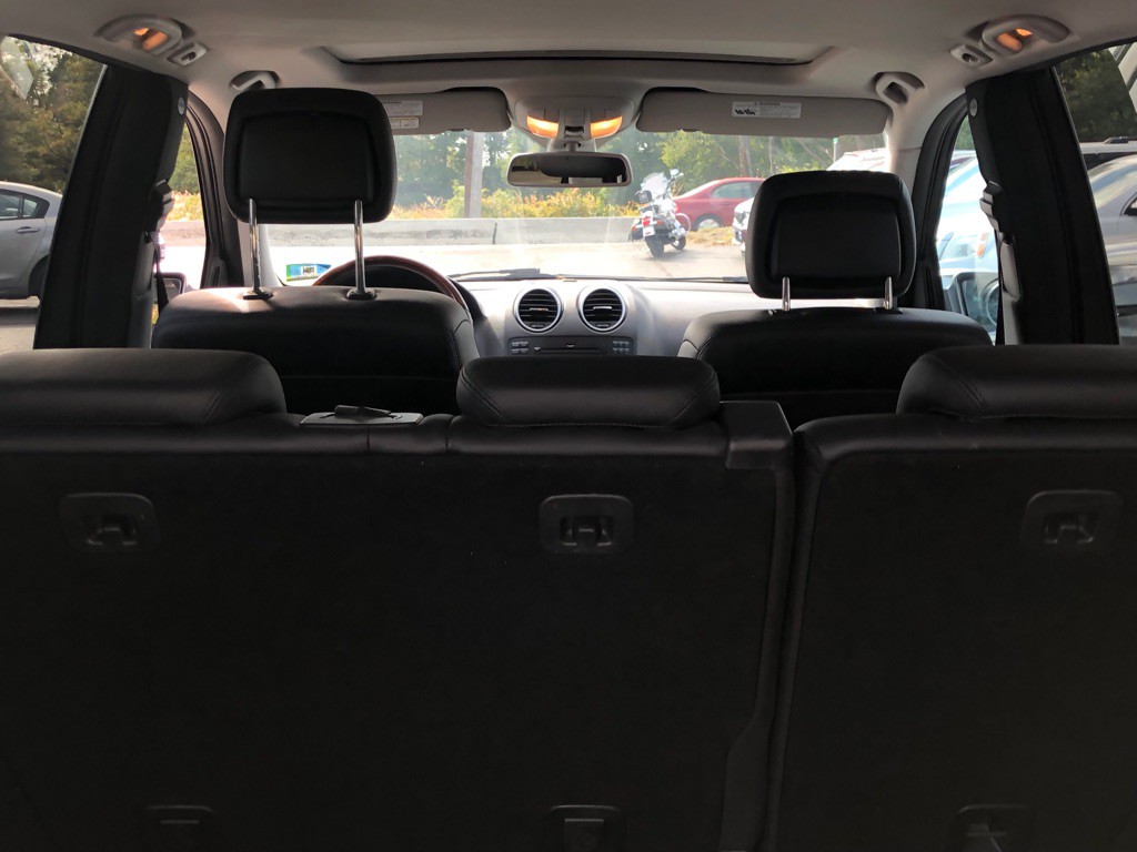 2010 Mercedes-Benz M-Class Image 29