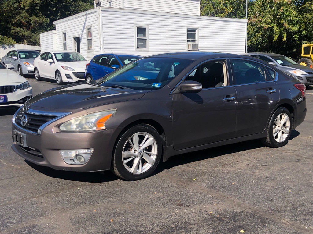 2013 Nissan Altima Image 3