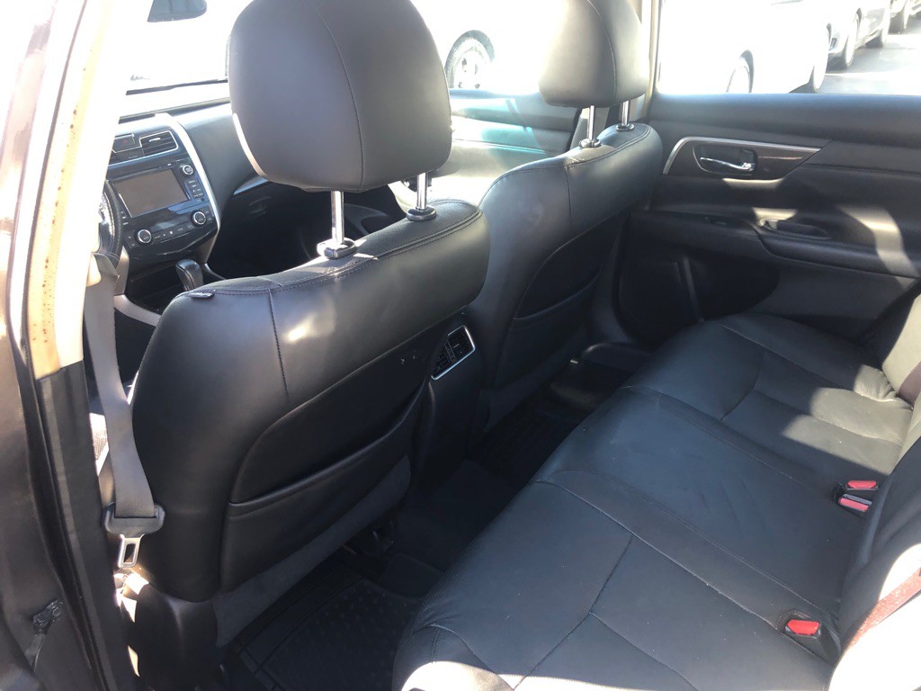 2013 Nissan Altima Image 21
