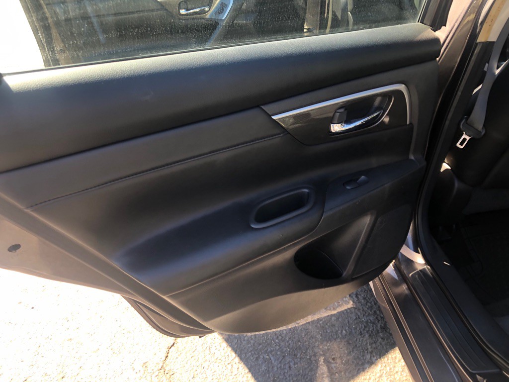 2013 Nissan Altima Image 23