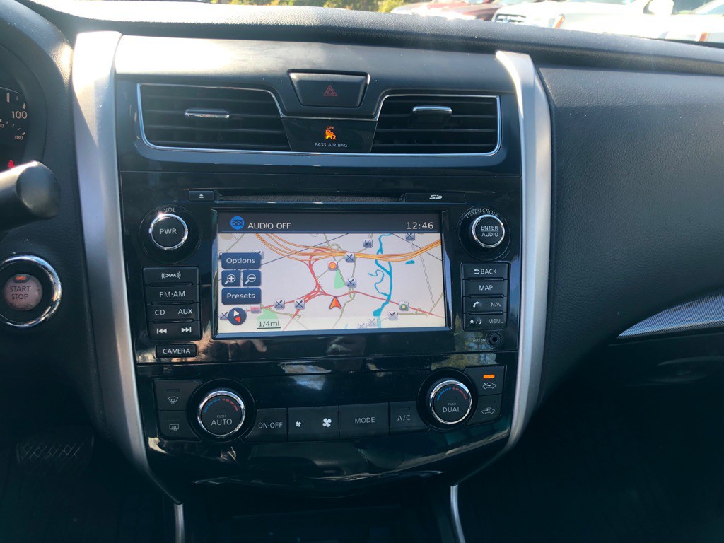 2013 Nissan Altima Image 24