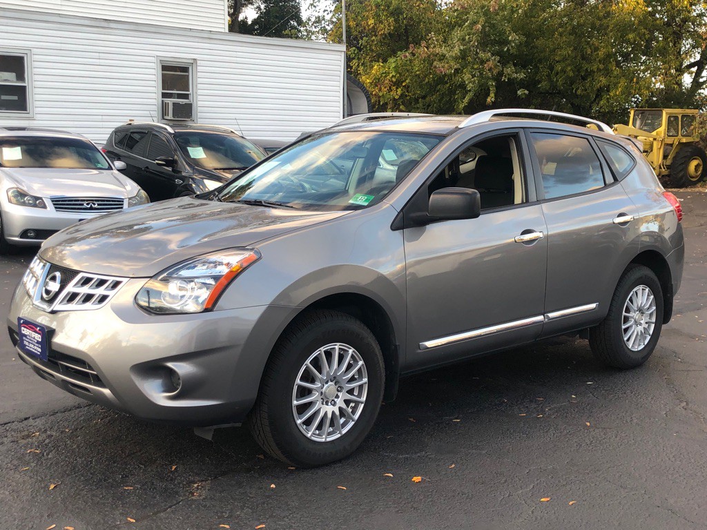 2014 Nissan Rogue Image 2